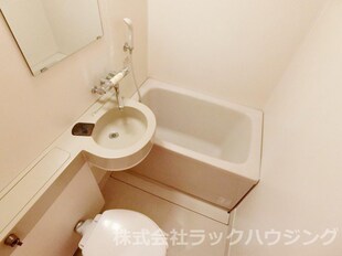 トップス祝ハイツの物件内観写真